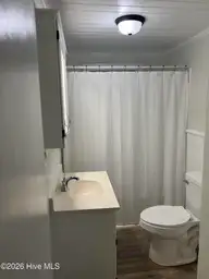 108 Carter Street, Tabor City, NC 28463 — 3-bedroom home, Tabor City, NC, photo 14 of 16: Bathroom