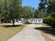 135 Bogue Forest Drive, Newport, NC 28570 — 3-bedroom manufactured home in Bogue Forest, Newport, NC, photo 3 of 50: 135 Bogue Forest Dr., Newport NC