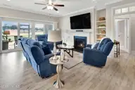 2373 Lakeside Circle, Wilmington, NC 28401 — 4-bedroom waterfront home in Hanover Lakes, Wilmington, NC, photo 19 of 69