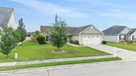 115 Cavalier Drive, Jacksonville, NC 28546 — 3-bedroom home in Carolina Plantations, Jacksonville, NC, photo 5 of 48