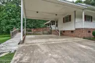 6562 Squirrel Den Road, Bailey, NC 27807 — 3-bedroom home, Bailey, NC, photo 5 of 31: 027-6562SquirrelDenRoad-Bailey-NC-27807-