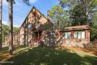 125 Sutton Drive, Cape Carteret, NC 28584 — 3-bedroom home in Star Hill, Cape Carteret, NC, photo 4 of 17: 2-web-or-mls-IMG_9353