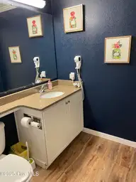 530 Little River Farm Boulevard 105 D, Carthage, NC 28327 — 2-bedroom condo in Little River Fa, Carthage, NC, photo 17 of 21: 105 Master bath 2