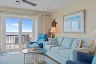 3826 Island Drive, North Topsail Beach, NC 28460 — 3-bedroom waterfront townhome, North Topsail Beach, NC, photo 22 of 52: Living Room