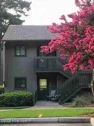 800 Saint Andrews Drive # 247, Pinehurst, NC 28374 — 2-bedroom condo in Linville Garden, Pinehurst, NC, photo 1 of 38: 800 St Andrews 247-31