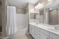 2808 Bloomfield Lane Unit 305, Wilmington, NC 28412 — 2-bedroom condo in Bellingham Park Condo, Wilmington, NC, photo 19 of 37: Bloomfield2808-305-8mbaShaneL33A6946-CR2