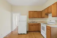 221 S 11th Street, Wilmington, NC 28401 — 2-bedroom home in Downtown, Wilmington, NC, photo 18 of 27: 21_kitchen3