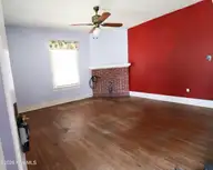 210 N Harvey Street, Washington, NC 27889 — 3-bedroom home, Washington, NC, photo 13 of 21: IMG_5980
