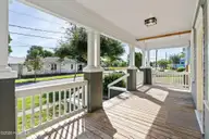 203 N 11th Street, Wilmington, NC 28401 — 2-bedroom home, Wilmington, NC, photo 6 of 38: 6_DSC01072
