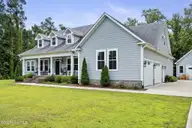 2703 E Fairway Road, Morehead City, NC 28557 — 3-bedroom home in Country Club East, Morehead City, NC, photo 14 of 71: 20-web-or-mls-2703EFairway-6-29-26-004