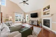 200 Station House Road, New Bern, NC 28562 — 3-bedroom waterfront home in Croatan Crossing, New Bern, NC, photo 7 of 40: 17-web-or-mls-dsc_3804-Edited