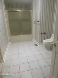 307 Taberna Circle, New Bern, NC 28562 — 4-bedroom home in Taberna, New Bern, NC, photo 5 of 18: IMG_3970