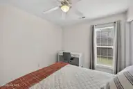 1500 Grove Point Road, Wilmington, NC 28409 — 3-bedroom home in Grove Point, Wilmington, NC, photo 16 of 48: 1500GrovePointRoad-25