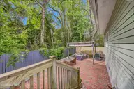 1414 Dock Street, Wilmington, NC 28401 — 3-bedroom home, Wilmington, NC, photo 23 of 38: 023_img_1819_558