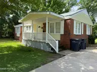 417 Decatur Road, Jacksonville, NC 28540 — 3-bedroom home in Northwoods, Jacksonville, NC, photo 2 of 16: Side View