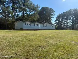 1232 Mark Edwards Road, Goldsboro, NC 27534 — 3-bedroom manufactured home, Goldsboro, NC, photo 1 of 20: Smith 8