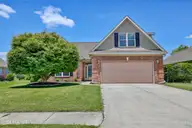 85 Highlands Drive, Hampstead, NC 28443 — 4-bedroom home in Castle Bay Country Club, Hampstead, NC, photo 2 of 47