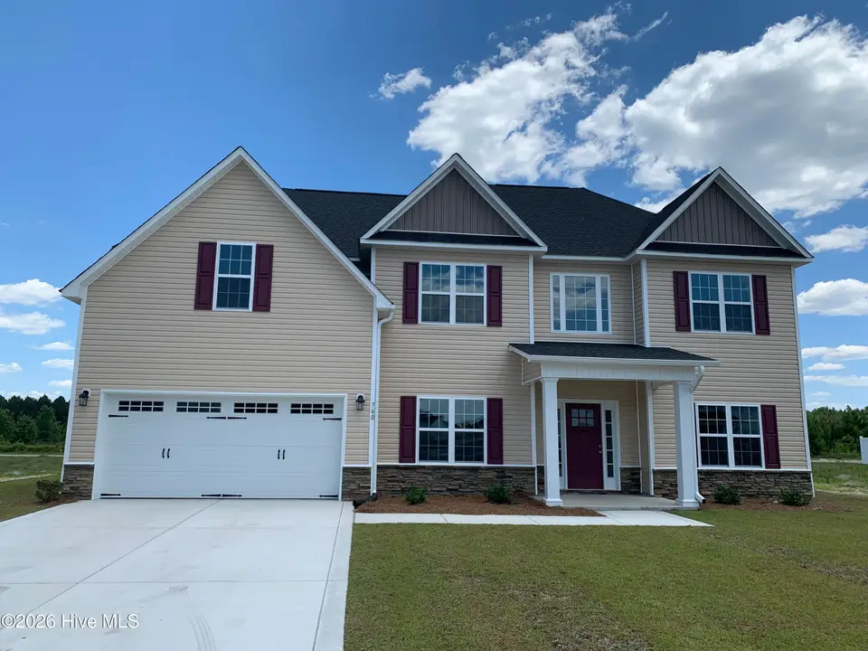 760 Secession Lane, Jacksonville, NC 28546 — 4-bedroom home in Stateside, Jacksonville, NC, photo 1 of 41: IMG_0936
