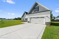 203 Windsor Run Boulevard, Jacksonville, NC 28546 — 3-bedroom home in The Vineyards, Jacksonville, NC, photo 4 of 35: SIMILAR PHOTO SUTTON-3