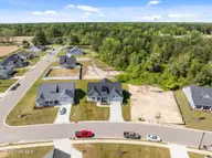 911 Hunter Grace Drive, Winterville, NC 28590 — 3-bedroom home in Eli's Ridge, Winterville, NC, photo 4 of 64: 4-web-or-mls-DJI_0164