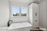439 N Lee Avenue, Beulaville, NC 28518 — 3-bedroom home, Beulaville, NC, photo 11 of 14: CH Cameron MBath 4