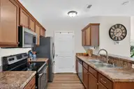 4425 Jay Bird Circle Unit 107, Wilmington, NC 28412 — 2-bedroom condo in The Gardens, Wilmington, NC, photo 16 of 50: 4425JayBirdCircleUnit107-20
