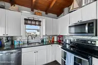 21 Concord Street, Ocean Isle Beach, NC 28469 — 4-bedroom waterfront home in Ocean Isle Beach Island, Ocean Isle Beach, NC, photo 19 of 72: 21 Concord Street