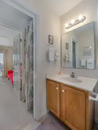 1016 Ocean Boulevard, Topsail Beach, NC 28445 — 4-bedroom waterfront home in New Topsail Beach, Topsail Beach, NC, photo 20 of 42: 21-large-2000px