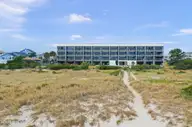 711 S Lumina Avenue 111, Wrightsville Beach, NC 28480 — 1-bedroom waterfront condo in Surf Motel Condo, Wrightsville Beach, NC, photo 4 of 16: Surf Suites 111 4