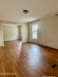 804 Maynard Boulevard, Jacksonville, NC 28546 — 4-bedroom manufactured home in Maynard Manor, Jacksonville, NC, photo 16 of 39: unnamed (35)