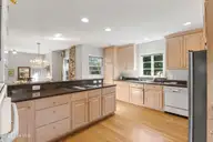 1206 Essex Drive, Wilmington, NC 28403 — 4-bedroom home in Glen Arden, Wilmington, NC, photo 15 of 40: 13_img_9540