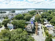427 E Main Street, Washington, NC 27889 — 4-bedroom home, Washington, NC, photo 7 of 59: aerial 4