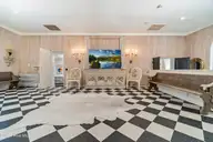 1300 Evans Street, Morehead City, NC 28557 — 4-bedroom waterfront home in The Promise Land, Morehead City, NC, photo 15 of 53: Great room area