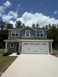 8068 Sterling Oaks Drive NW, Ash, NC 28420 — 3-bedroom home in Sterling Oaks, Ash, NC, photo 1 of 12