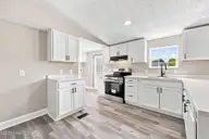 2503 State Drive, Kinston, NC 28501 — 3-bedroom manufactured home, Kinston, NC, photo 11 of 39: 14-web-or-mls-BLS_0020