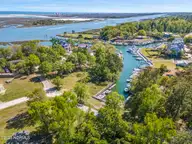 1910 Sneeden Drive, Wilmington, NC 28411 — 3-bedroom waterfront home in Ocean View Estates, Wilmington, NC, photo 13 of 38