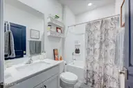 2010 Montford Drive, New Bern, NC 28562 — 3-bedroom home in West New Bern, New Bern, NC, photo 14 of 53: Guest bathroom