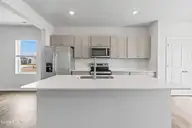 148 N Squires Run Lane, Richlands, NC 28574 — 4-bedroom home in Squires Run Village, Richlands, NC, photo 13 of 52