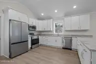 613 Mulberry Street, Beaufort, NC 28516 — 2-bedroom home, Beaufort, NC, photo 7 of 45: 7-web-or-mls-1S3A0004