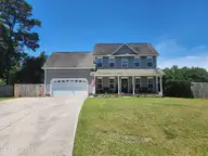 216 Rudolph Lane, Hubert, NC 28539 — 3-bedroom home in Waters Edge, Hubert, NC, photo 2 of 41
