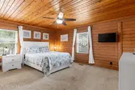 103 NE 17th Street, Oak Island, NC 28465 — 3-bedroom home, Oak Island, NC, photo 22 of 40: 22-web-or-mls-CAMMediaLLC.com (15 of 40)