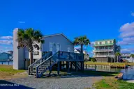 1611 New River Inlet Road, North Topsail Beach, NC 28460 — 5-bedroom waterfront home in Galleon Bay, North Topsail Beach, NC, photo 16 of 71: _DSC0873
