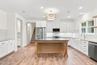 128 Banbridge Drive, Seven Lakes, NC 27376 — 4-bedroom home in Seven Lakes West, Seven Lakes, NC, photo 13 of 49: Kitchen