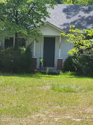 12905 Us 15-501 Highway N 12905, Aberdeen, NC 28315 — 3-bedroom home in Aberdeen, Aberdeen, NC, photo 4 of 21: aberdeenhouse