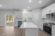 7018 Bayberry Park Drive, New Bern, NC 28562 — 4-bedroom home in Carolina Colours, New Bern, NC, photo 14 of 37: 12-web-or-mls-BLS_0027
