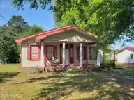 809 Conway Road, Fair Bluff, NC 28439 — 3-bedroom home, Fair Bluff, NC, photo 3 of 46