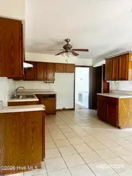 151 Raintree Circle, Jacksonville, NC 28540 — 4-bedroom home in Raintree, Jacksonville, NC, photo 14 of 37