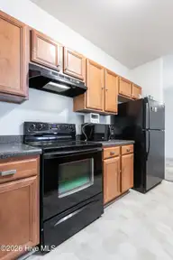 1925 Tara Court 203, Greenville, NC 27858 — 2-bedroom condo in Tara, Greenville, NC, photo 20 of 31: 1925-203_Tara-20