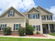 104 Falken Court, New Bern, NC 28562 — 4-bedroom home in Lindenrain, New Bern, NC, photo 3 of 33: IMG_0137