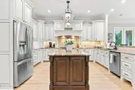 25 Masters Ridge, Southern Pines, NC 28387 — 4-bedroom home in Mid South Club, Southern Pines, NC, photo 8 of 65: Kitchen 1